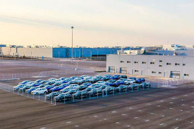 《中国机长》票房突破18亿 长城汽车跨界营销驱动汽车销售新突破